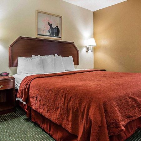 Quality Inn & Suites Stockbridge Atlanta South I-75 Екстериор снимка