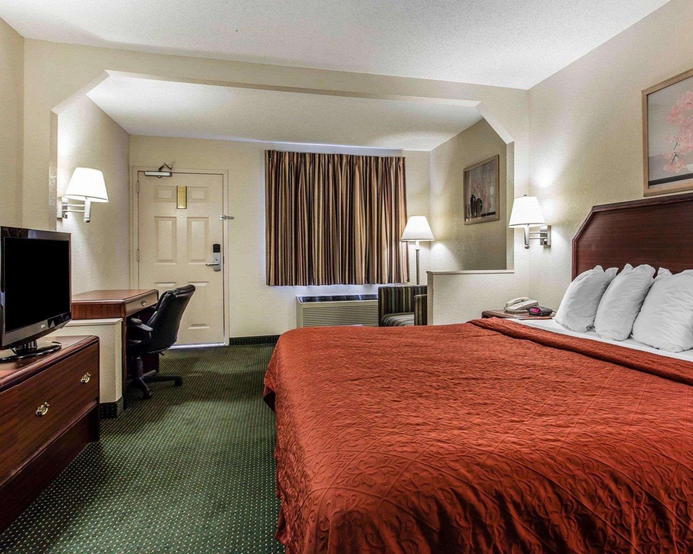 Quality Inn & Suites Stockbridge Atlanta South I-75 Екстериор снимка